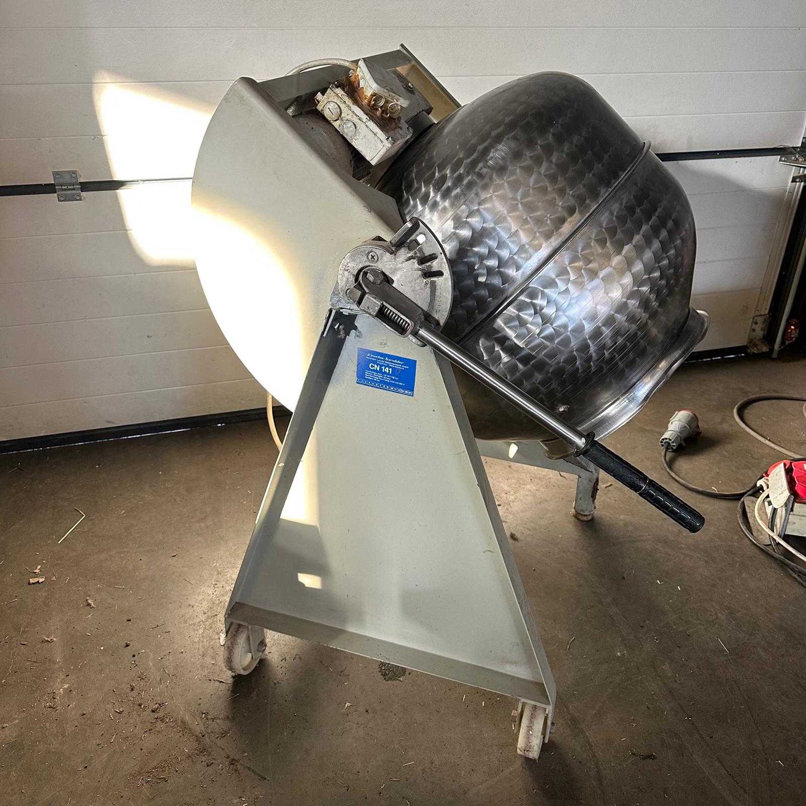 Lescha CN141 Edelstahl Freifallmischer Trommelmischer 140 Liter gebraucht