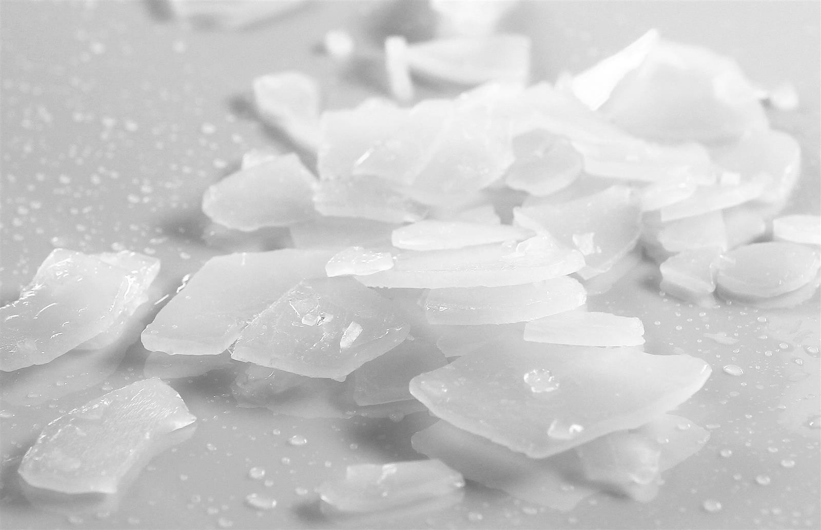 SCHERBENEISERZEUGER 150KG/24H