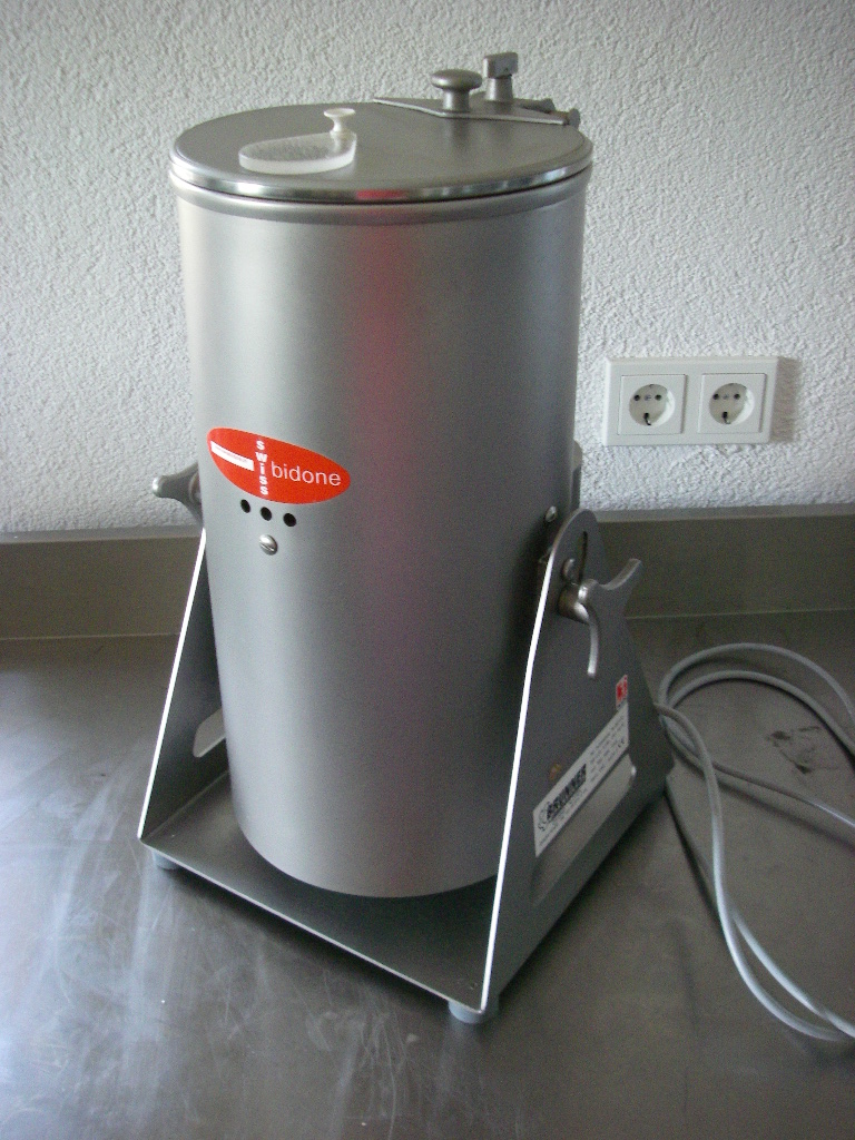 anliker Swissbidone 6 L Kutter 400-3600U/min gebraucht