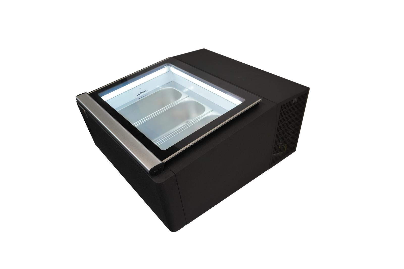 Speiseeisvitrine SPICCE Tischmodell | Öffnung Bedienungsseite + LED | 3x 5 Liter, HxBxT 37,5x67x75cm | -16/-18°C | Schwarz | + CHEFGASTRO Geschirrtuch