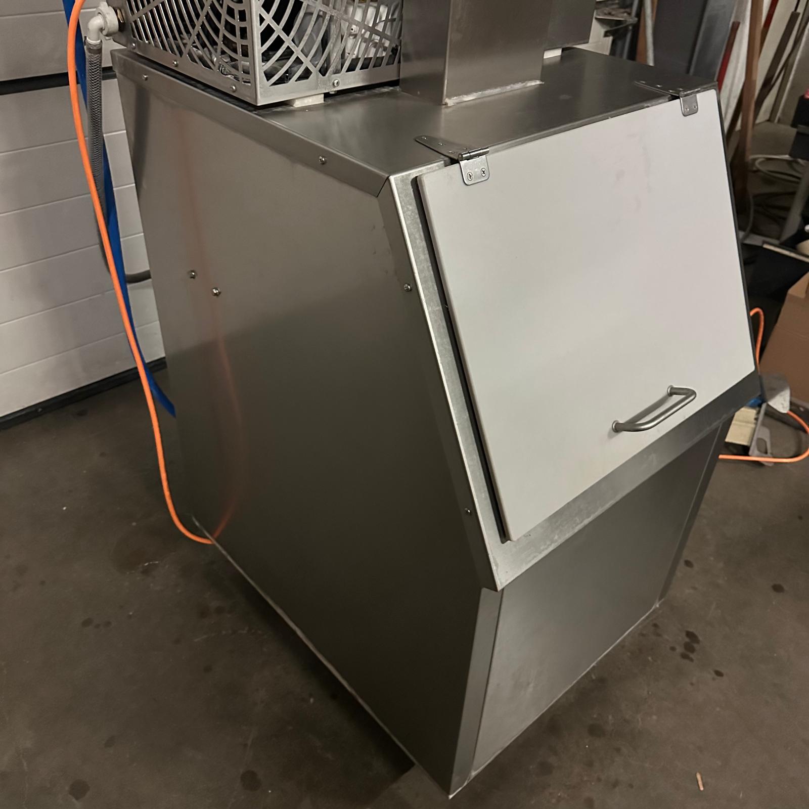 DMS DSE141 Scherbeneisbereiter Scherbeneiserzeuger Eisbereiter
