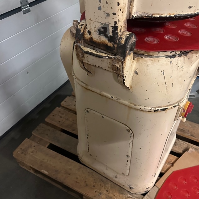 Fortuna A4 halbautomatische Brötchenpresse GR4 4