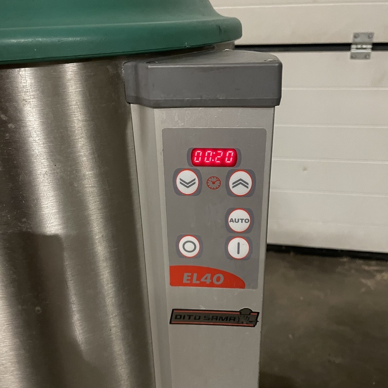 Dito Sama EL40 Salatschleuder gebraucht Timer