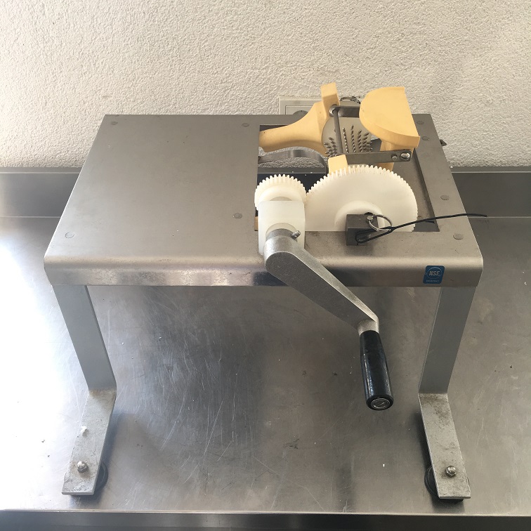 KMP 100 Melonenschäler Melonenschälmaschine