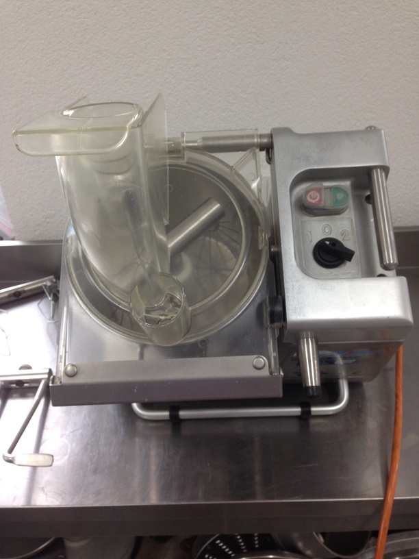 Solia M5 Mehrzweckküchenmaschine gebraucht Funktionsdeckel