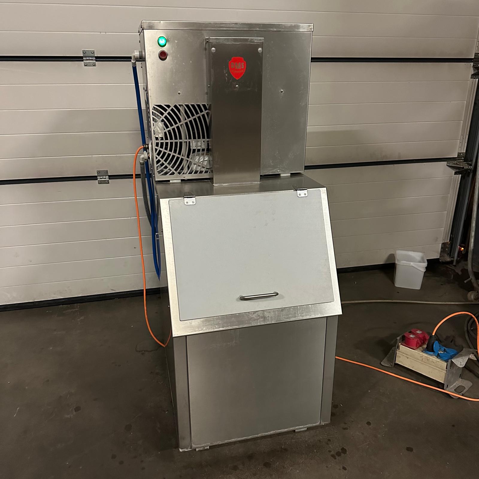 DMS DSE141 Scherbeneisbereiter Scherbeneiserzeuger Eisbereiter