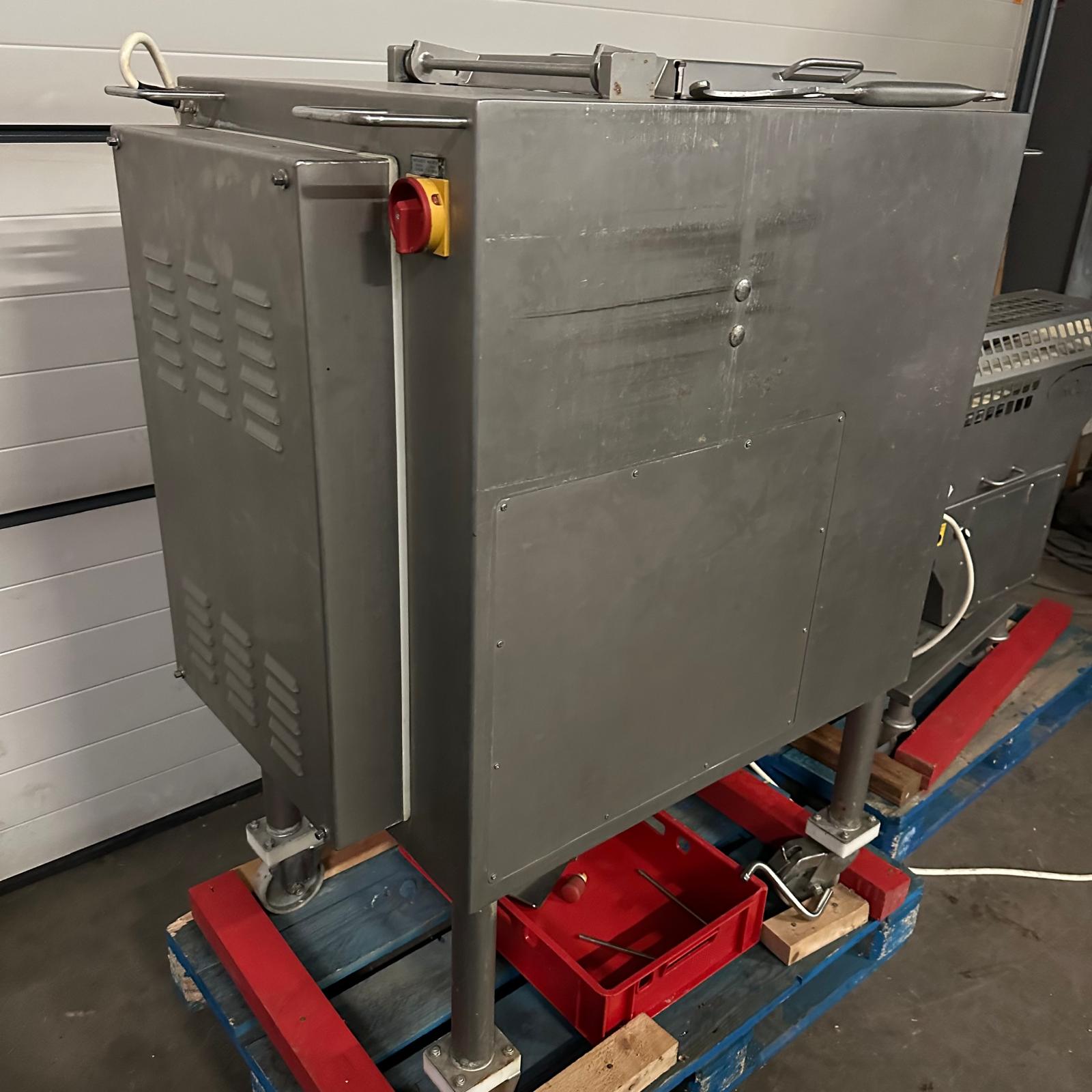 Kolbe MW100 Mischfleischwolf + PM150 Portiomat Hackfleischlinie